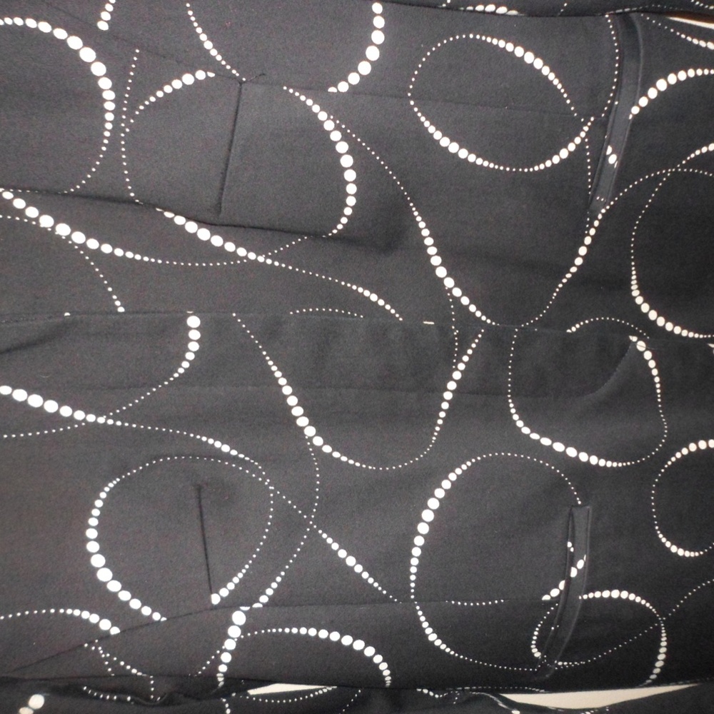 Longer length, smart coat from 'Red Herring' - Picture 4 of 11